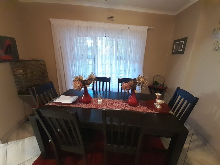 4 Bedroom Property for Sale in Safari Gardens North West